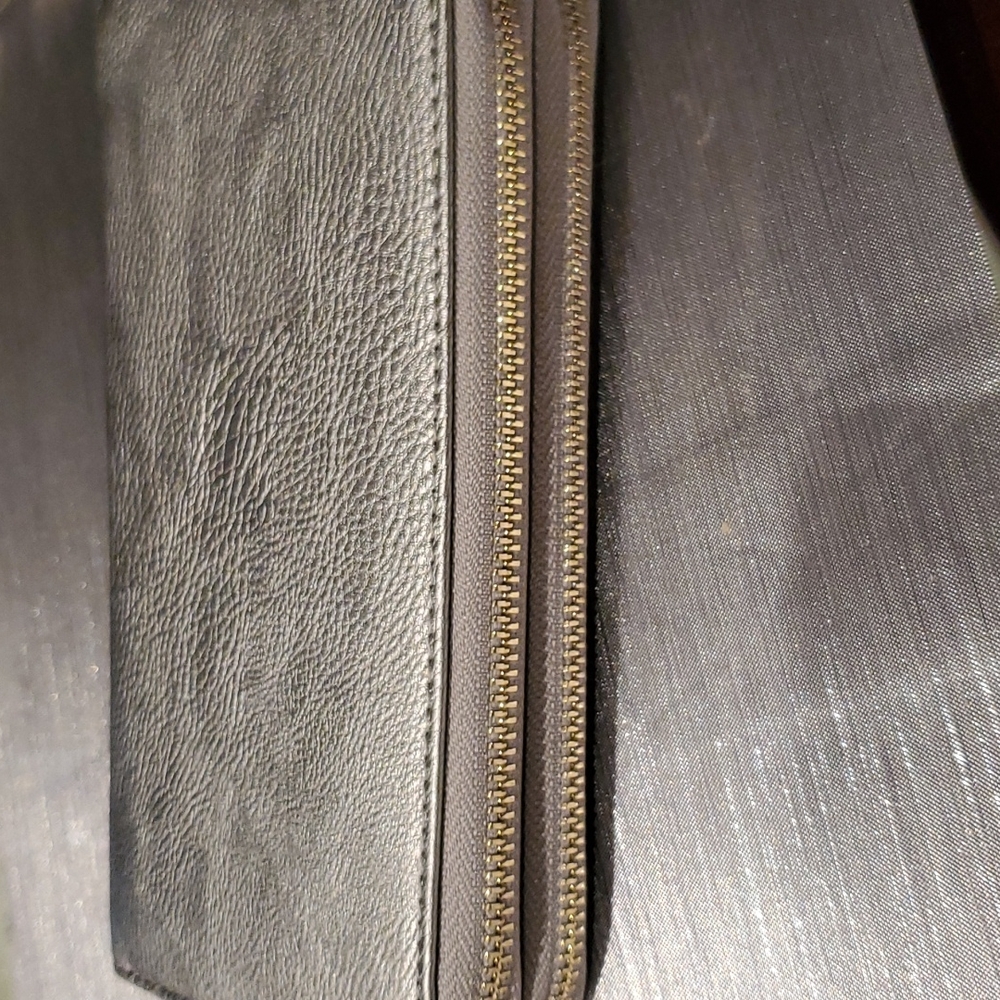 Wallet - Picture 4 of 4